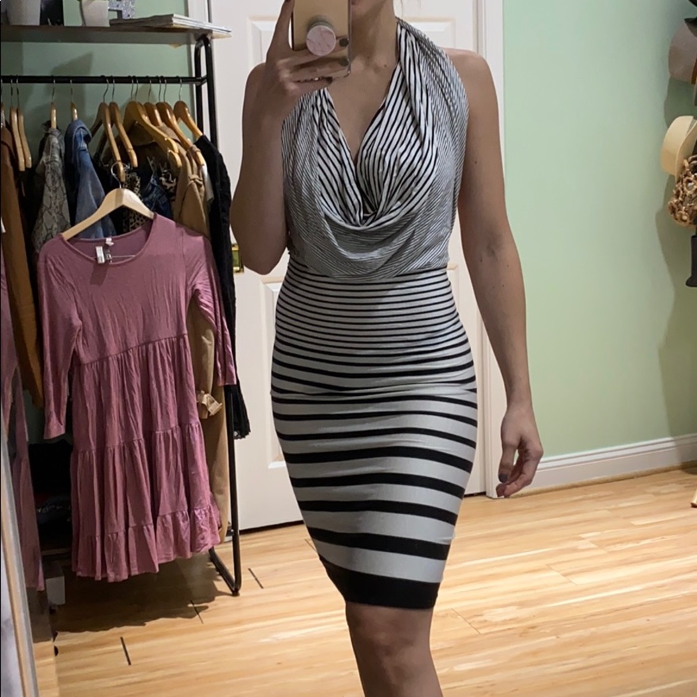 Super cute dress!